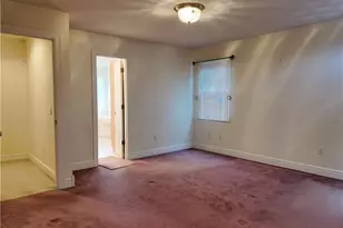 101 Lexington Dr, St Clairsville, OH 43950 - Photo 18