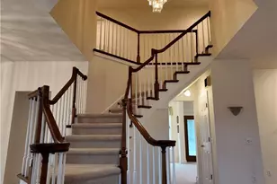 101 Lexington Dr, St Clairsville, OH 43950 - Photo 4