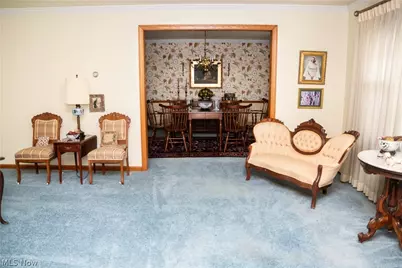 2004 Burning Tree Lane, Youngstown, OH 44505 - Photo 6