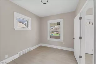 3038 E 125th St, Loveland, OH 44120 - Photo 8