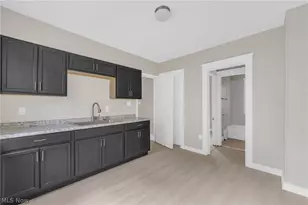 3038 E 125th St, Loveland, OH 44120 - Photo 6