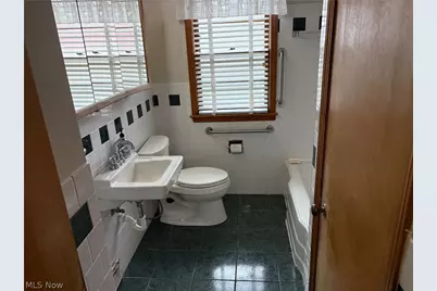 2436 Tuxedo Avenue, Parma, OH 44134 - Photo 26