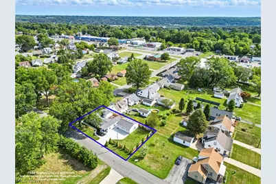 2001 Brownlee Avenue, Youngstown, OH 44514 - Photo 2