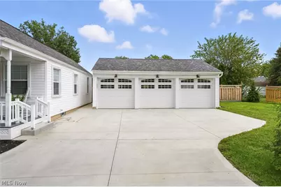 2001 Brownlee Avenue, Youngstown, OH 44514 - Photo 42