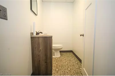 120 S Chestnut Street, Barnesville, OH 43713 - Photo 12