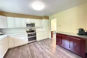 10239 Mulberry Rd, Chardon, OH 44024 - Photo 14