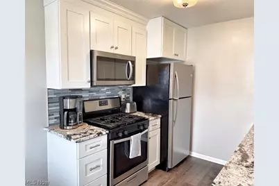 1739 Ridgeview Drive, Wickliffe, OH 44092 - Photo 8