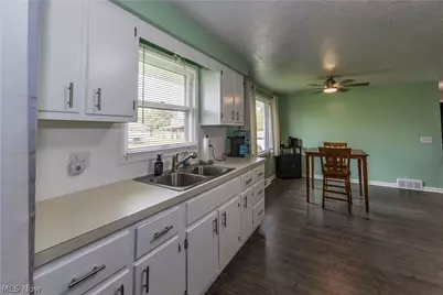 235 32nd Street SW, Canton, OH 44706 - Photo 12