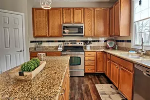 12641 Coopers Run, Strongsville, OH 44149 - Photo 10