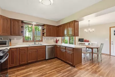 7165 Northview Drive, Wadsworth, OH 44281 - Photo 10