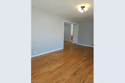 236 Tyler Avenue, Cuyahoga Falls, OH 44221 - Photo 4