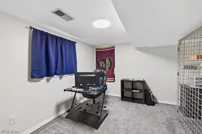 2058 Scenic Way, Akron, OH 44312 - Photo 36