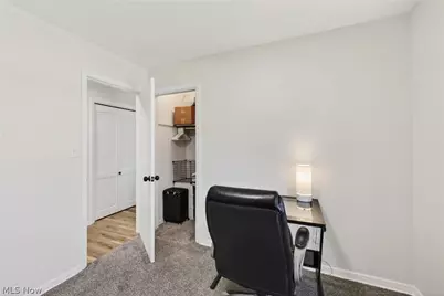 2058 Scenic Way, Akron, OH 44312 - Photo 20