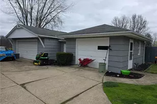 3605 Birchdale Rd NW, Canton, OH 44708 - Photo 2