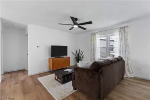 142 Smith St, Millersburg, OH 44654 - Photo 4