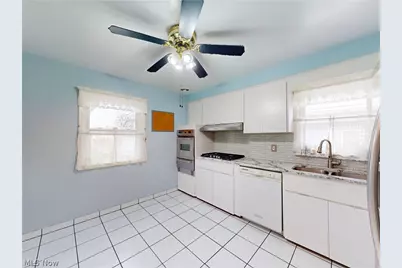 26361 Elinore Avenue, Euclid, OH 44132 - Photo 14