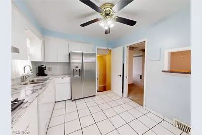 26361 Elinore Avenue, Euclid, OH 44132 - Photo 12