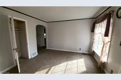 2520 Daleford Avenue NE, Canton, OH 44705 - Photo 14