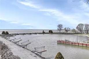 2548 Bay Vista Dr, Lakeside Marblehead, OH 43440 - Photo 38