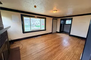 5328 Vine St, Maple Heights, OH 44137 - Photo 8