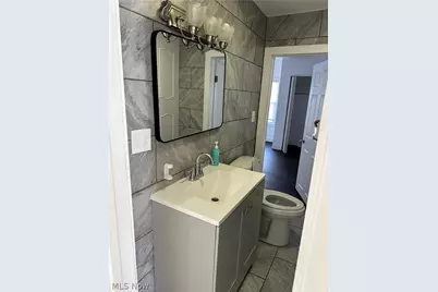 1418 Wyandotte Avenue, Oakwood, OH 44107 - Photo 12