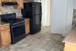 1418 Wyandotte Ave, Oakwood, OH 44107 - Photo 4