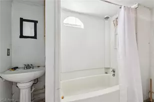 293 E 151st St, Loveland, OH 44110 - Photo 30