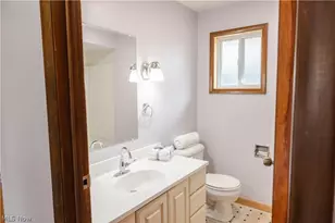 1177 Neptune Ave, Akron, OH 44301 - Photo 16