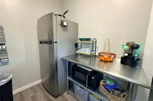 609 Seborn Ave, Zanesville, OH 43701 - Photo 8