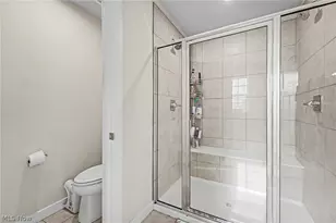 3268 Stoneleigh Rd NE, Canton, OH 44721 - Photo 18