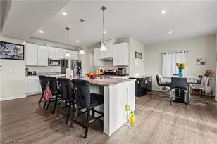 3268 Stoneleigh Rd NE, Canton, OH 44721 - Photo 8