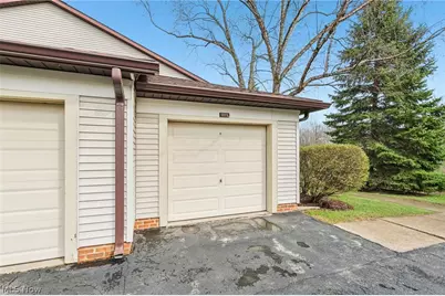 7073 Village Drive, Concord Twp, OH 44060 - Photo 4