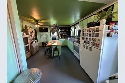 560 W Brown Street, New Lexington, OH 43764 - Photo 6