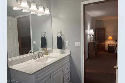 13330 S Partridge Drive, Valleyview, OH 44125 - Photo 30