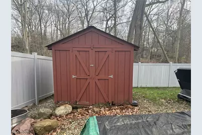 13330 S Partridge Drive, Valleyview, OH 44125 - Photo 46