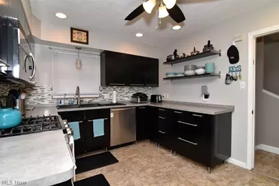 4319 W 56th Street, Loveland, OH 44144 - Photo 6