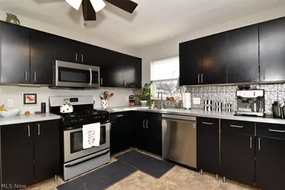 4319 W 56th Street, Loveland, OH 44144 - Photo 4