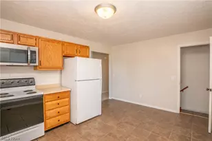 2005 17th St NE, Canton, OH 44705 - Photo 8