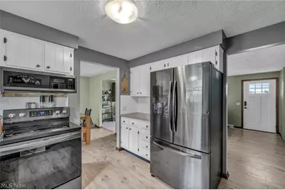 4629 Middlebranch Avenue NE, Canton, OH 44705 - Photo 12