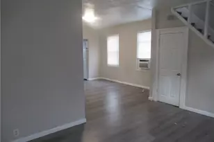 1530 Winchester Ave, Oakwood, OH 44107 - Photo 4