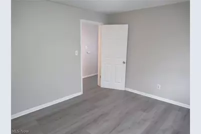 1530 Winchester Avenue, Oakwood, OH 44107 - Photo 18