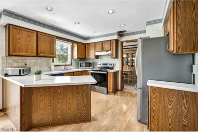 14126 Crystal Creek Drive, Strongsville, OH 44149 - Photo 12