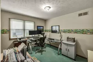 14126 Crystal Creek Dr, Strongsville, OH 44149 - Photo 30