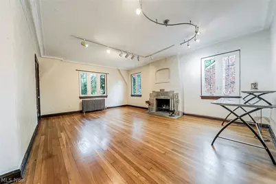 18313 Newell Road, Huber Heights, OH 44122 - Photo 4