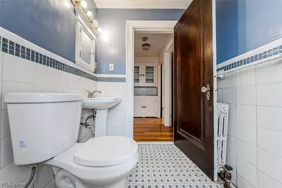 18313 Newell Road, Huber Heights, OH 44122 - Photo 8