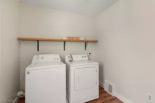 1714 Castle Ave, Loveland, OH 44113 - Photo 20