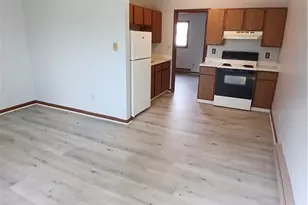 31 Elm St, Struthers, OH 44471 - Photo 4