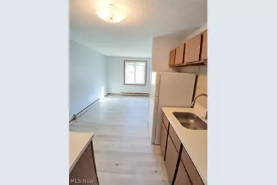 31 Elm Street #B3, Struthers, OH 44471 - Photo 6