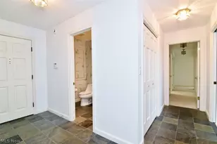 5200 Three Village Dr, Lyndhurst, OH 44124 - Photo 6