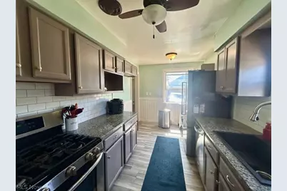 11821 Ronald Drive, Parma, OH 44130 - Photo 18